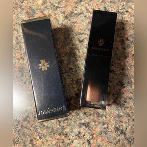 Josephine The Liquid Metallic Eyeshadow in Leona